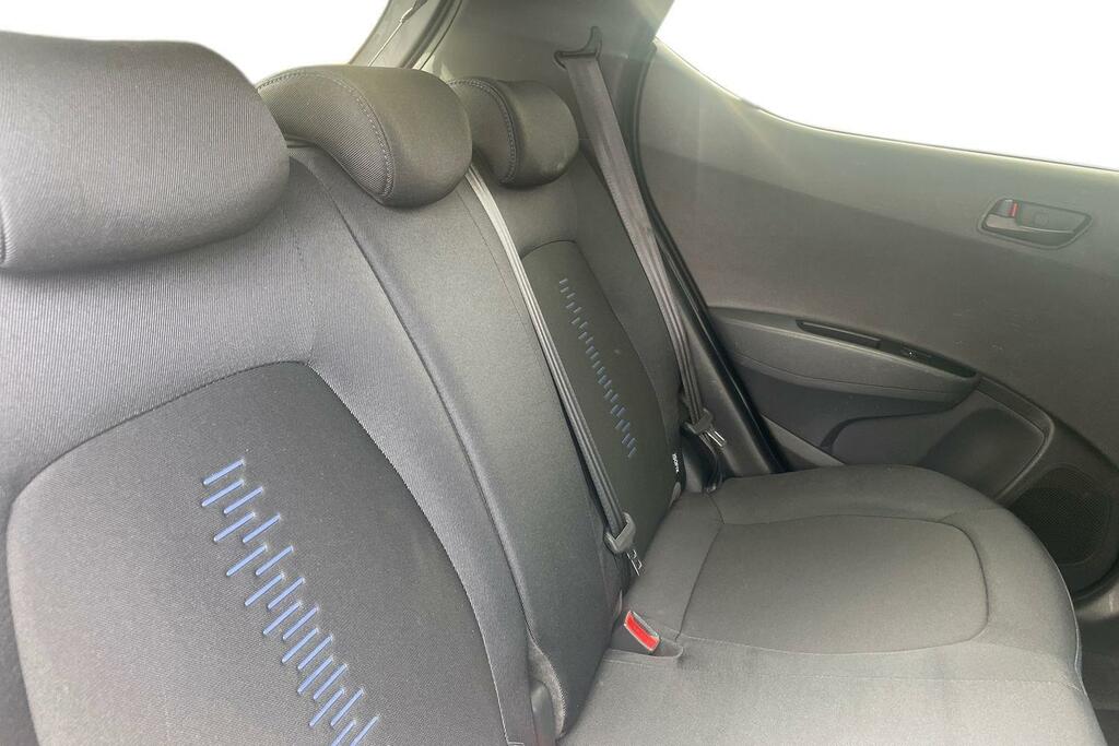 Hyundai I10 Play  #17