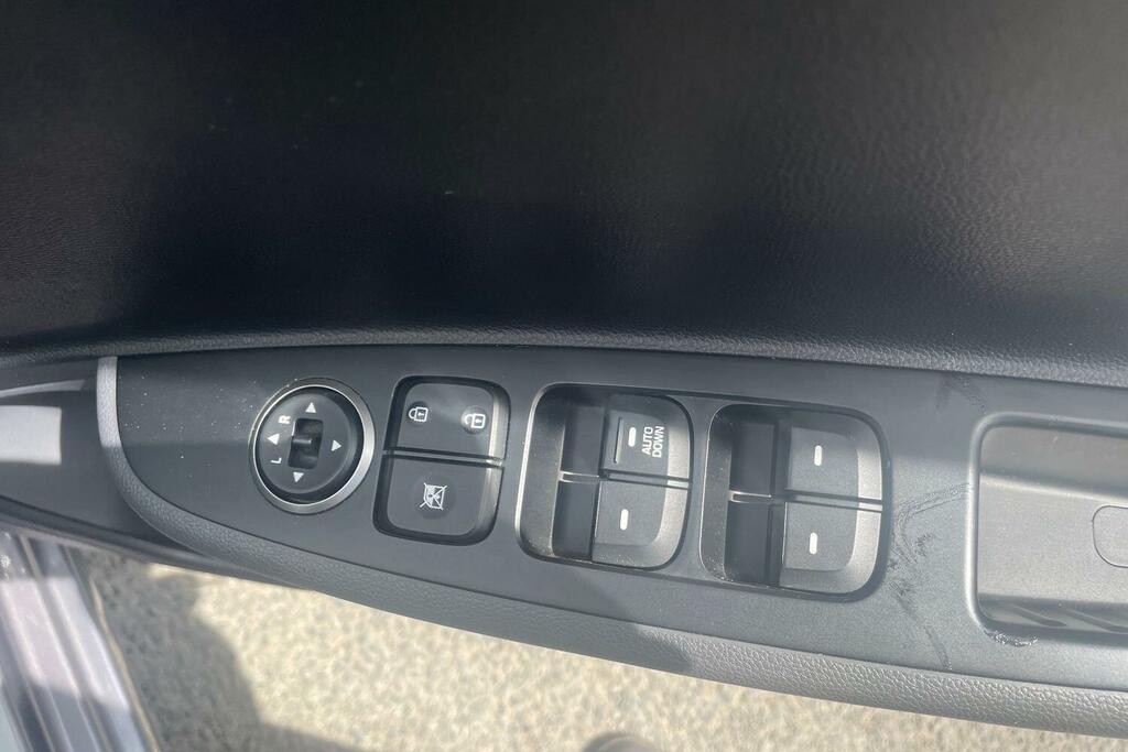Hyundai I10 Play  #16