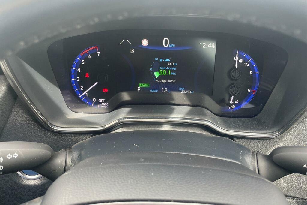 Toyota Corolla 1.8L Icon Red #13