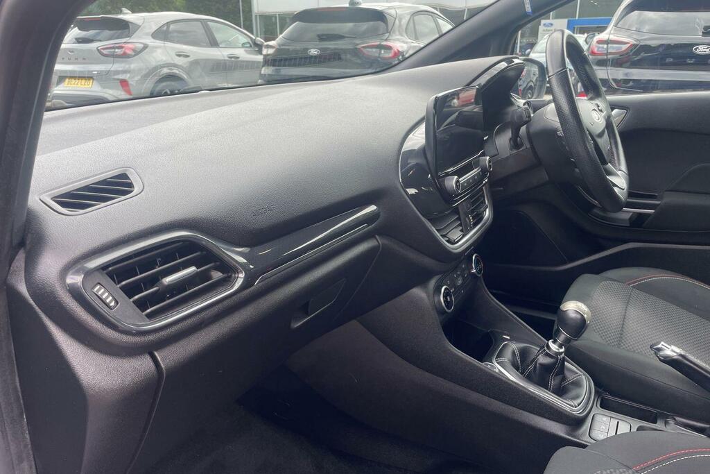 Ford Fiesta 1.1 Zetec Nav 85 Bhp 5Sp Eco Hatch Silver #31