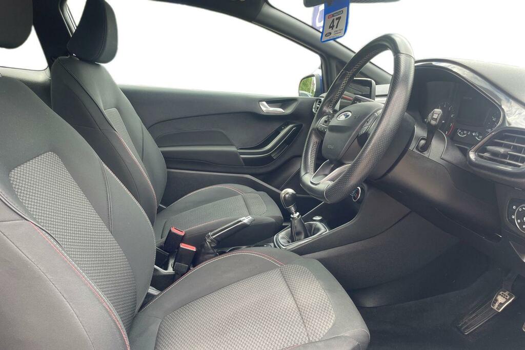 Ford Fiesta 1.1 Zetec Nav 85 Bhp 5Sp Eco Hatch Silver #8