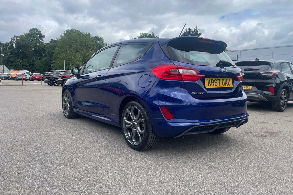 Ford Fiesta 1.1 Zetec Nav 85 Bhp 5Sp Eco Hatch Silver #29
