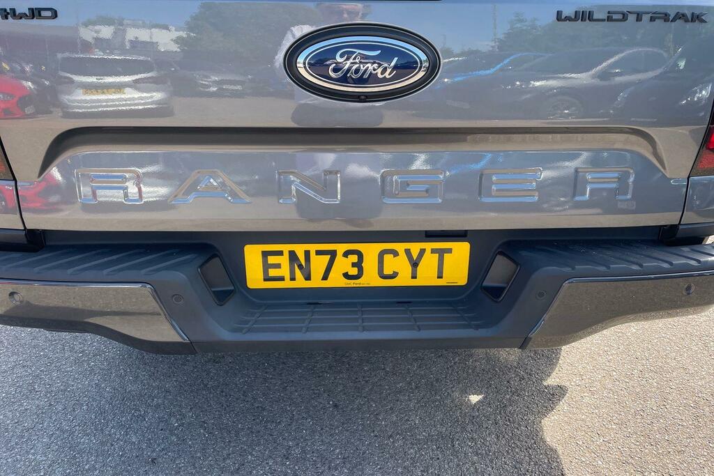 Ford Ranger Pick Up Double Cab Wildtrak 2.0 Ecoblue 213 White #24