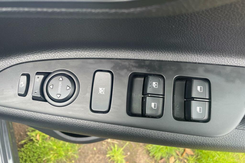 Kia RIO 1.2 Dpi 2 Yellow #16