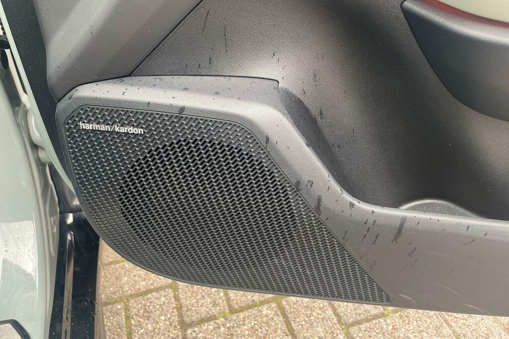 Kia  150Kw Air 81Kwh Black #19