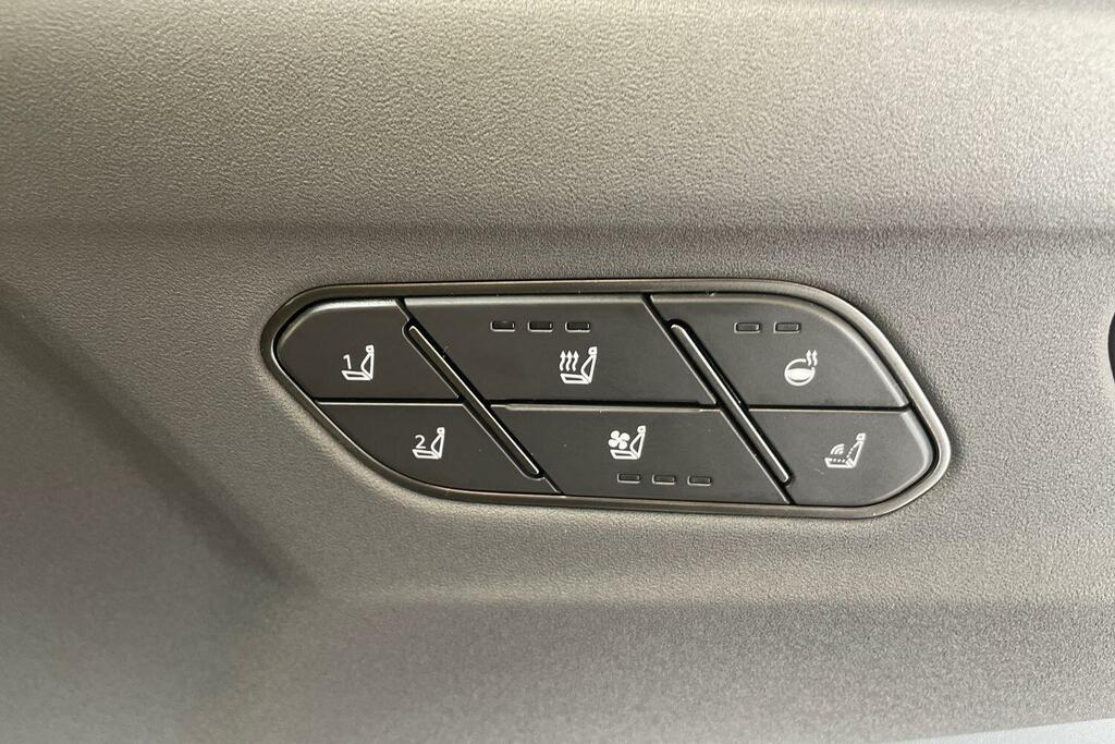 Kia  148Kw Gt-line S 81.4Kwh Grey #29