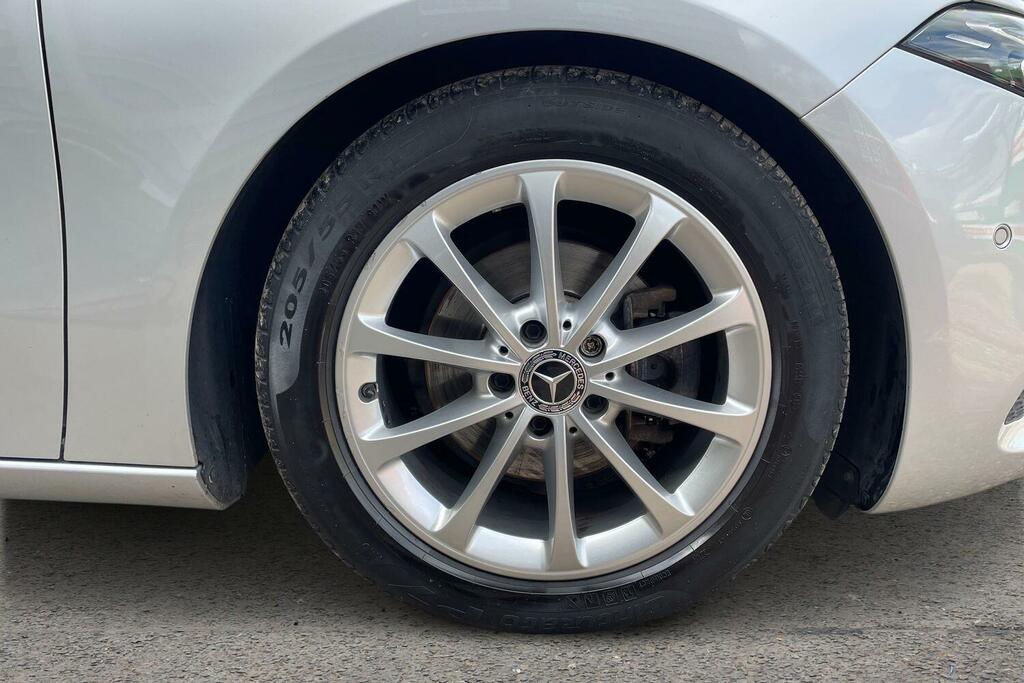 Mercedes-Benz A Class 1.5 A180d Sport Executive 7G-dct Euro 6 Ss Silver #6