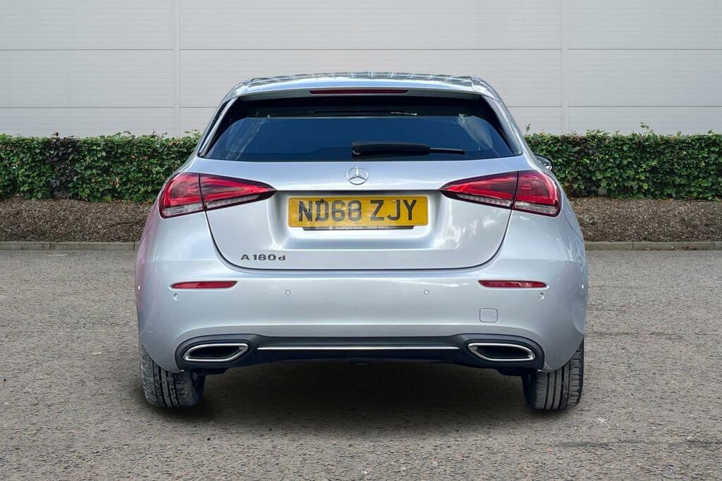 Mercedes-Benz A Class 1.5 A180d Sport Executive 7G-dct Euro 6 Ss Silver #5