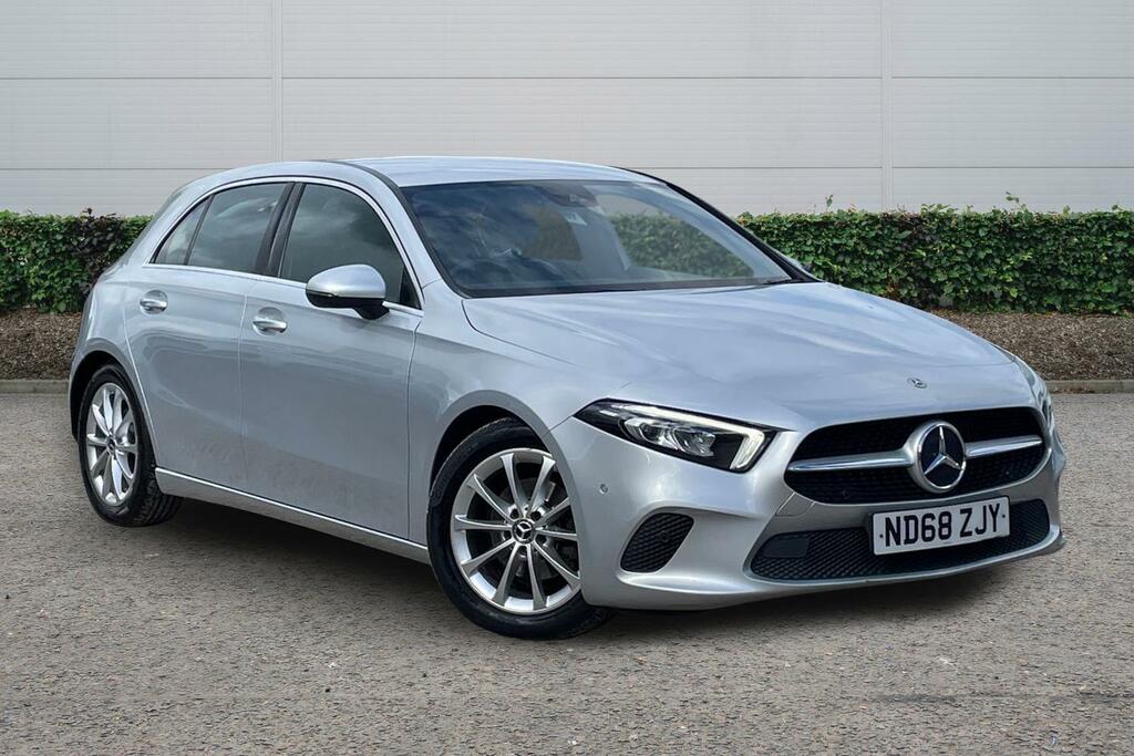 Mercedes-Benz A Class 1.5 A180d Sport Executive 7G-dct Euro 6 Ss Silver