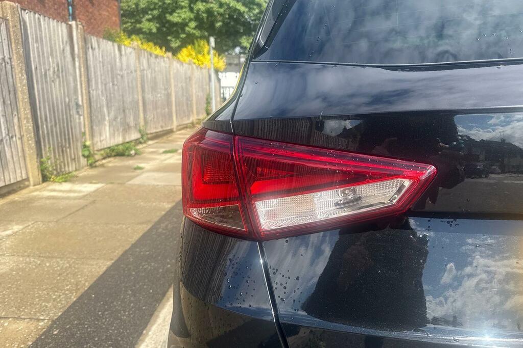 Seat Arona Xperience Lux Blue #23
