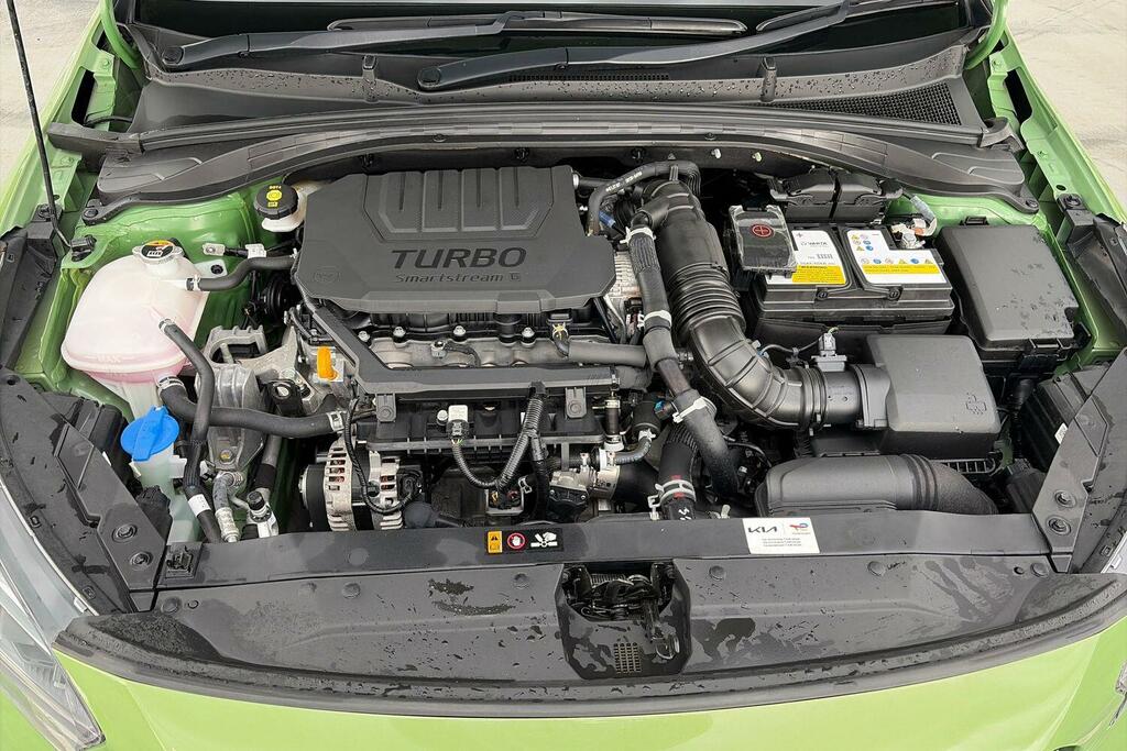 Kia Xceed 3 Black #16