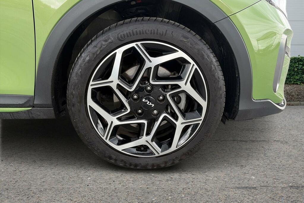 Kia Xceed 3 Black #18