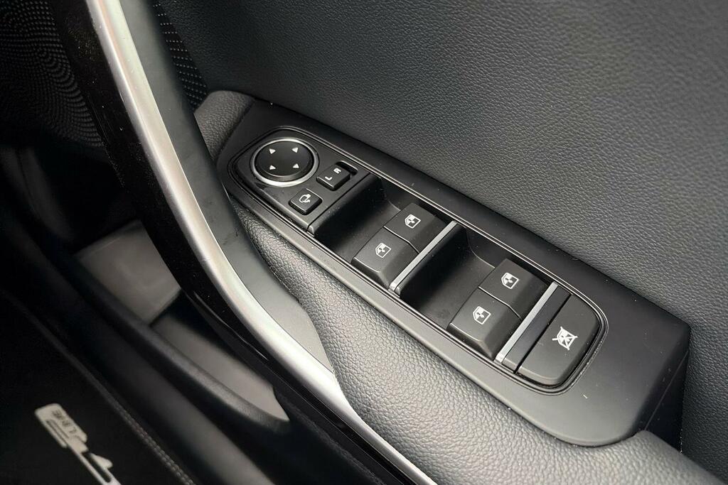 Kia Xceed 3 Black #11