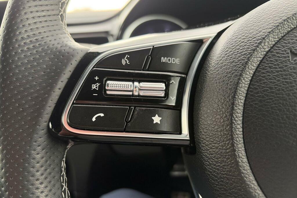 Kia Xceed 3 Black #10