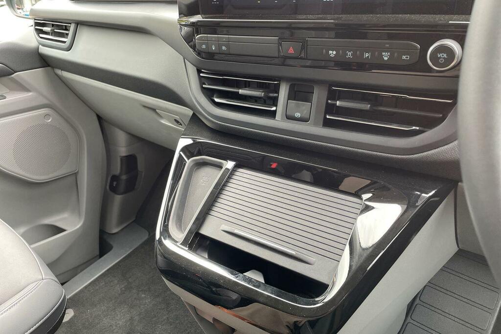 Ford Tourneo Custom Titanium Black #28