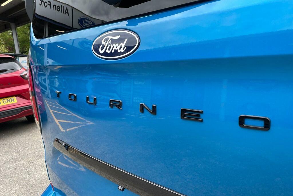 Ford Tourneo Custom Titanium Black #31