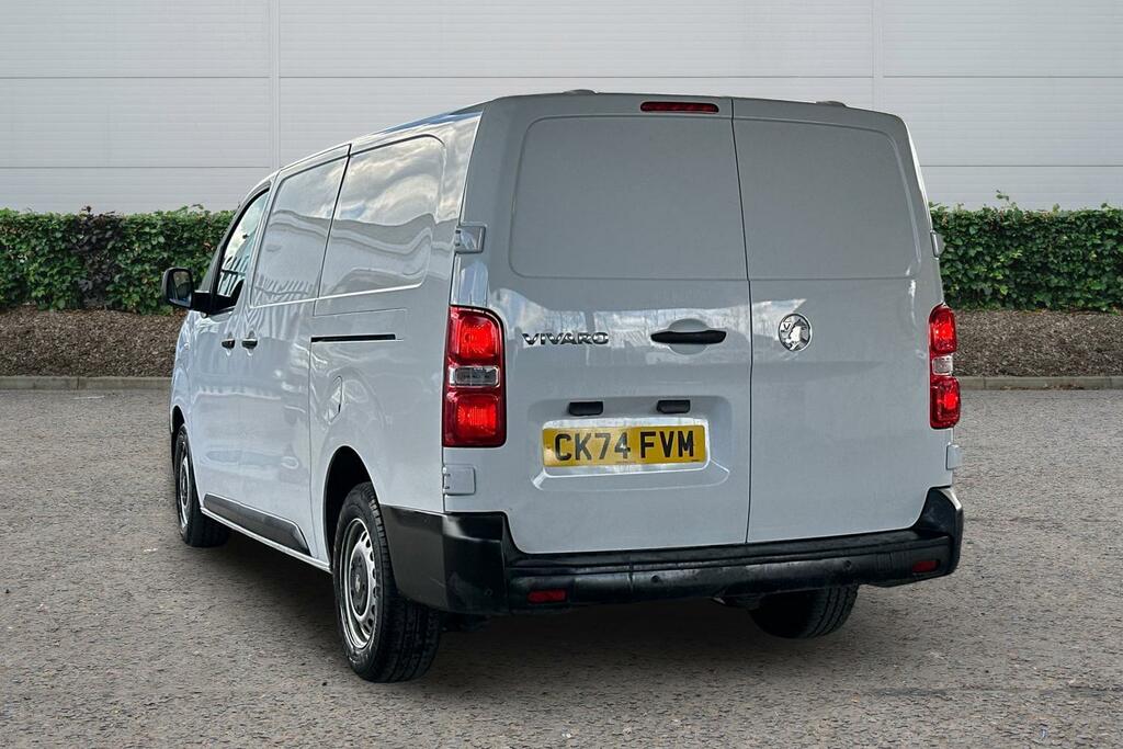 Vauxhall Vivaro 1.5 Turbo D 120 Prime H1 Van White #2