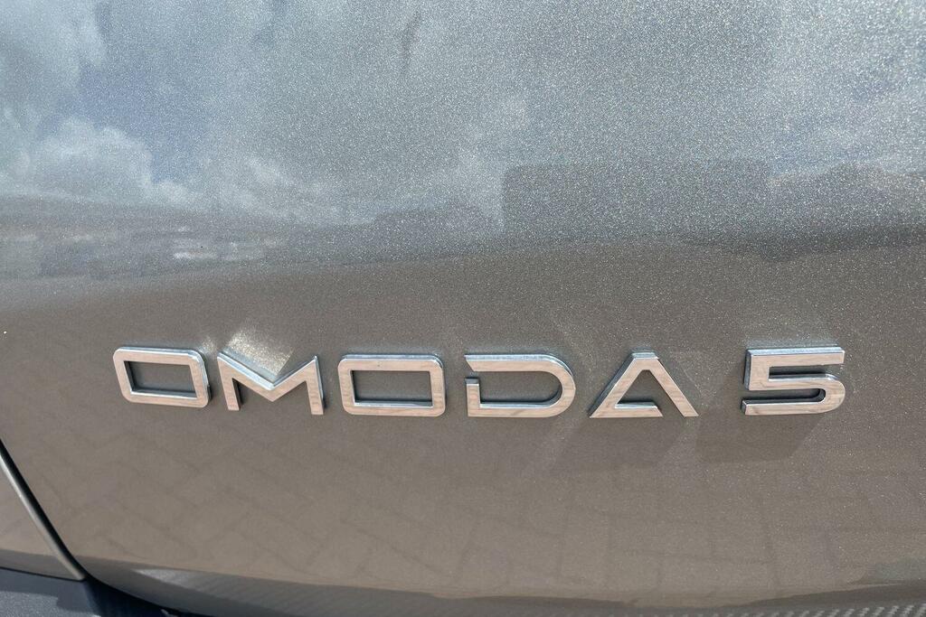 Omoda 5 Noble Black #29