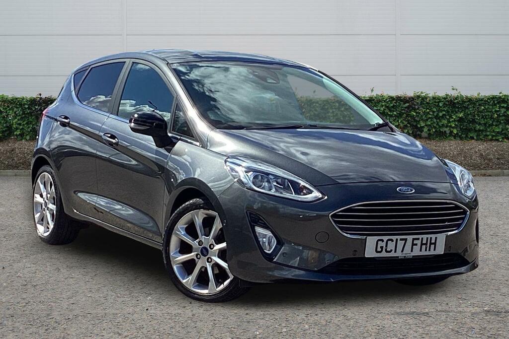 Ford Fiesta 1.0 Ecoboost Titanium GC17FHH Grey