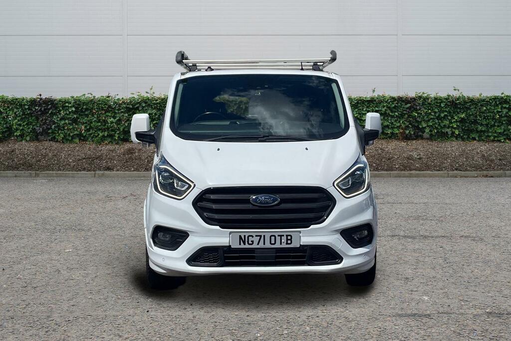 Ford Transit Custom 2.0 Ecoblue 185Ps Low Roof Sport Van White #4