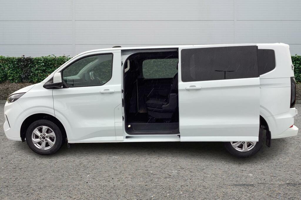 Ford Transit Custom 2.0 Ecoblue 136Ps H1 Kombi Limited 9 Seater DS74AUK White #3