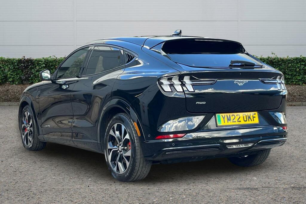 Ford Mustang Mach-E 198Kw Standard Range 68Kwh Awd Black #2