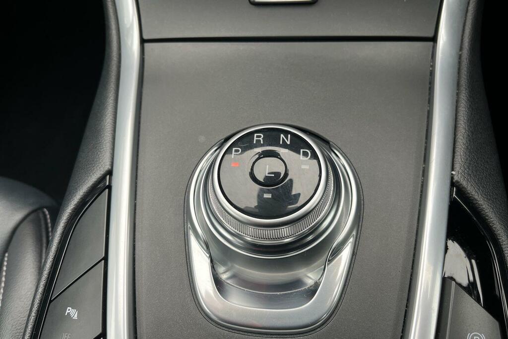 Ford S-Max Titanium Silver #15