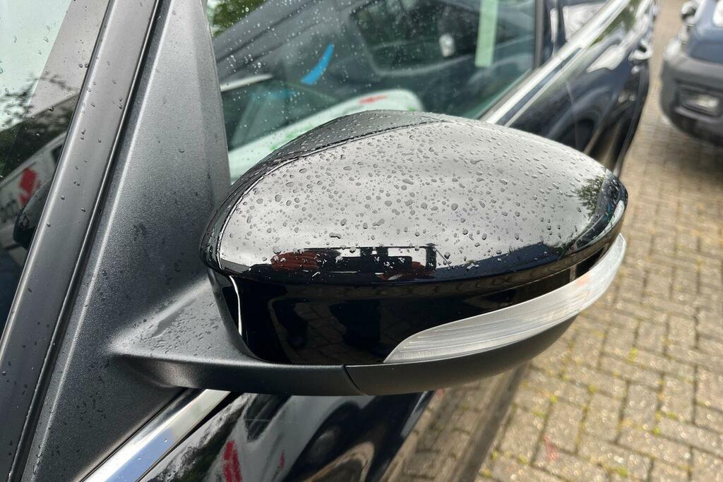 Ford S-Max Titanium Silver #21