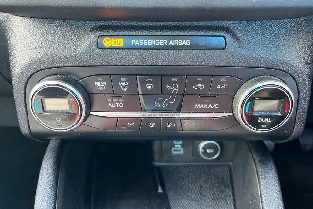 Ford Kuga 1.5 Ecoblue Titanium Silver #36