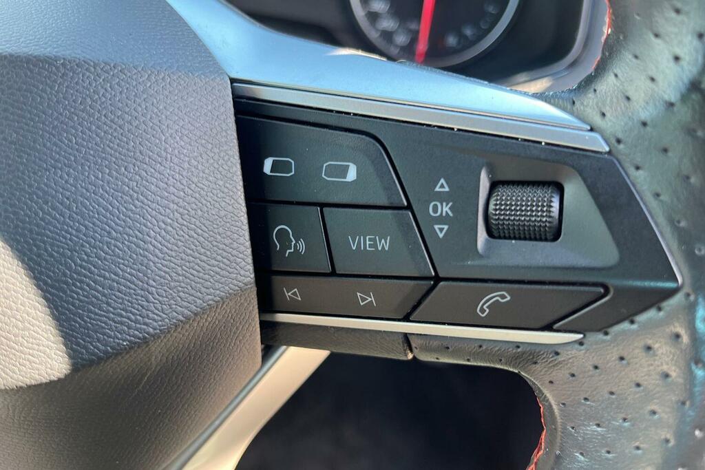 Seat Arona Fr Sport Blue #32
