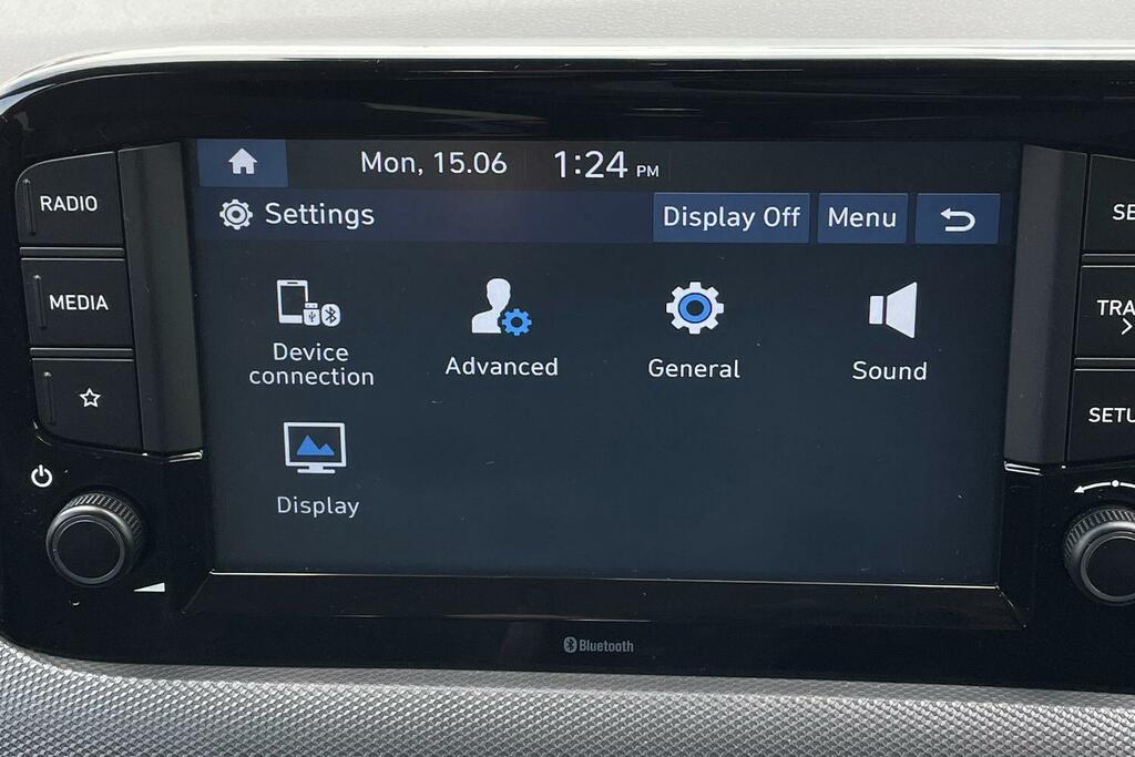 Hyundai I10 Premium Red #11