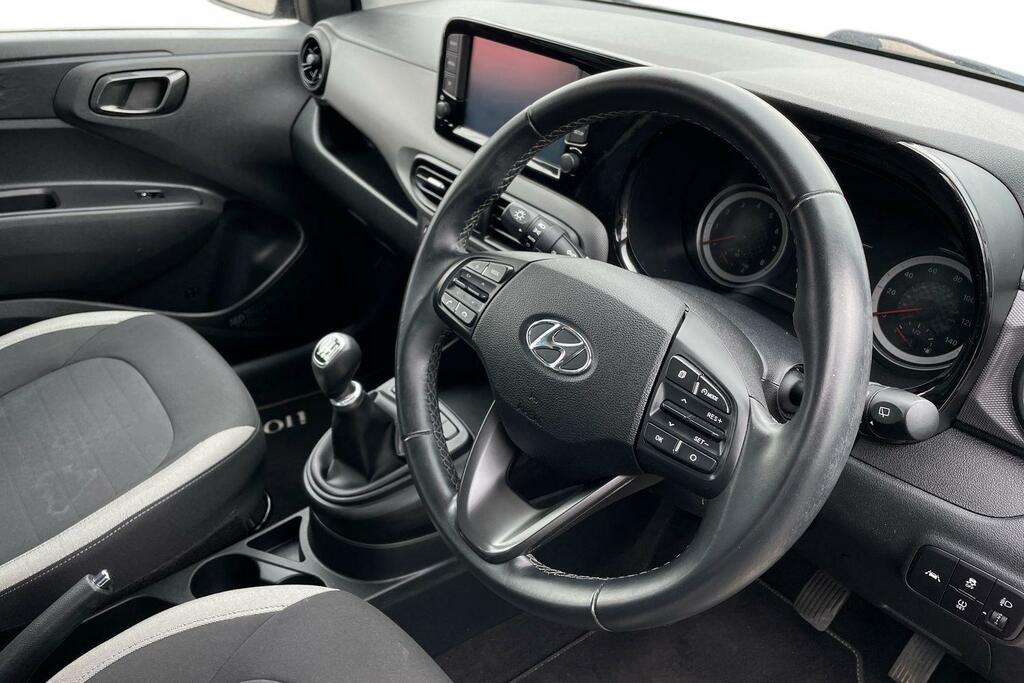 Hyundai I10 Premium Red #8