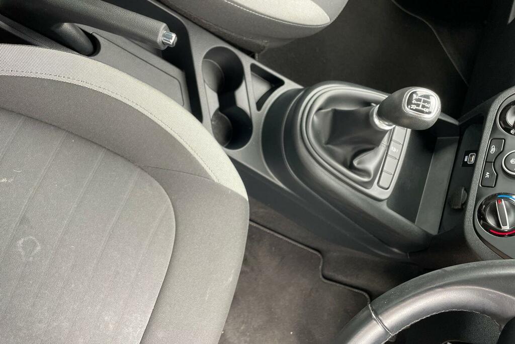 Hyundai I10 Premium Red #15