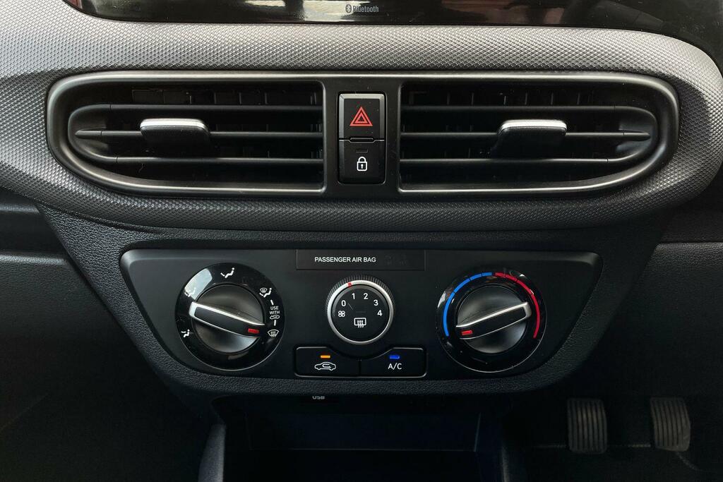 Hyundai I10 Premium Red #34