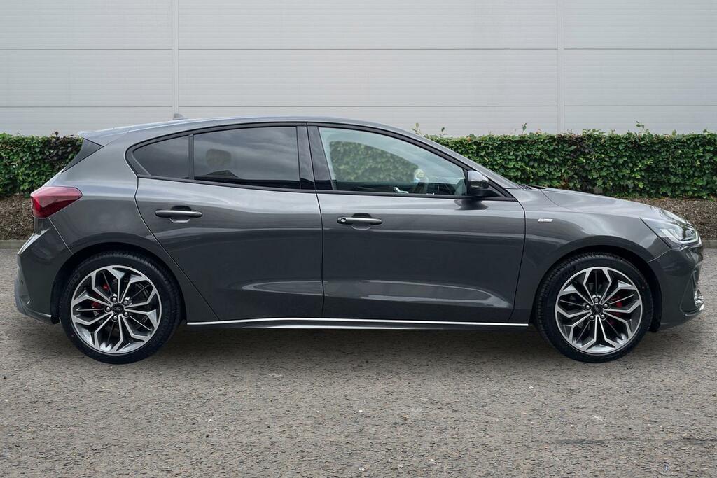 Ford Focus 1.0 Ecoboost Hybrid Mhev 155 St-line X BT26OSY #3