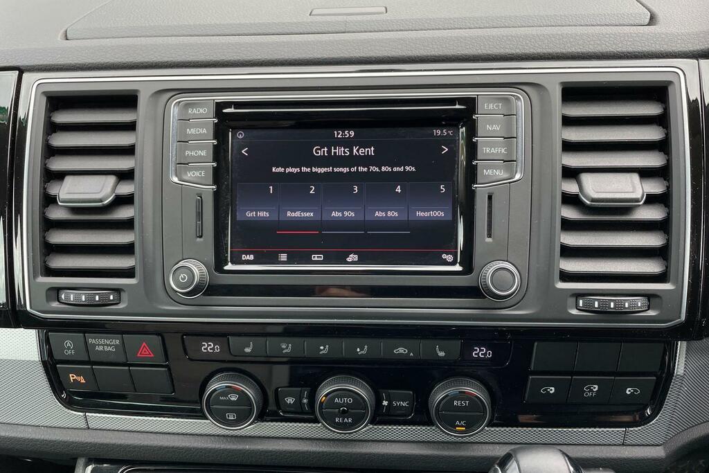 Volkswagen Caravelle Van 2.0 Grey #33