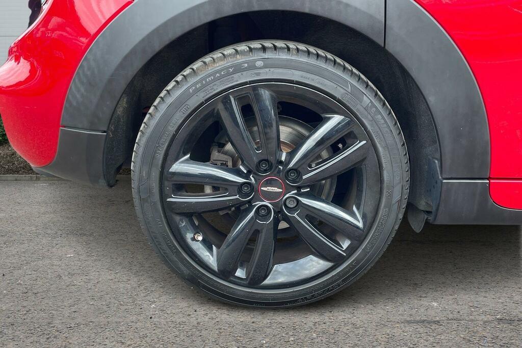 Mini Hatch 1.5 Cooper II Red #6