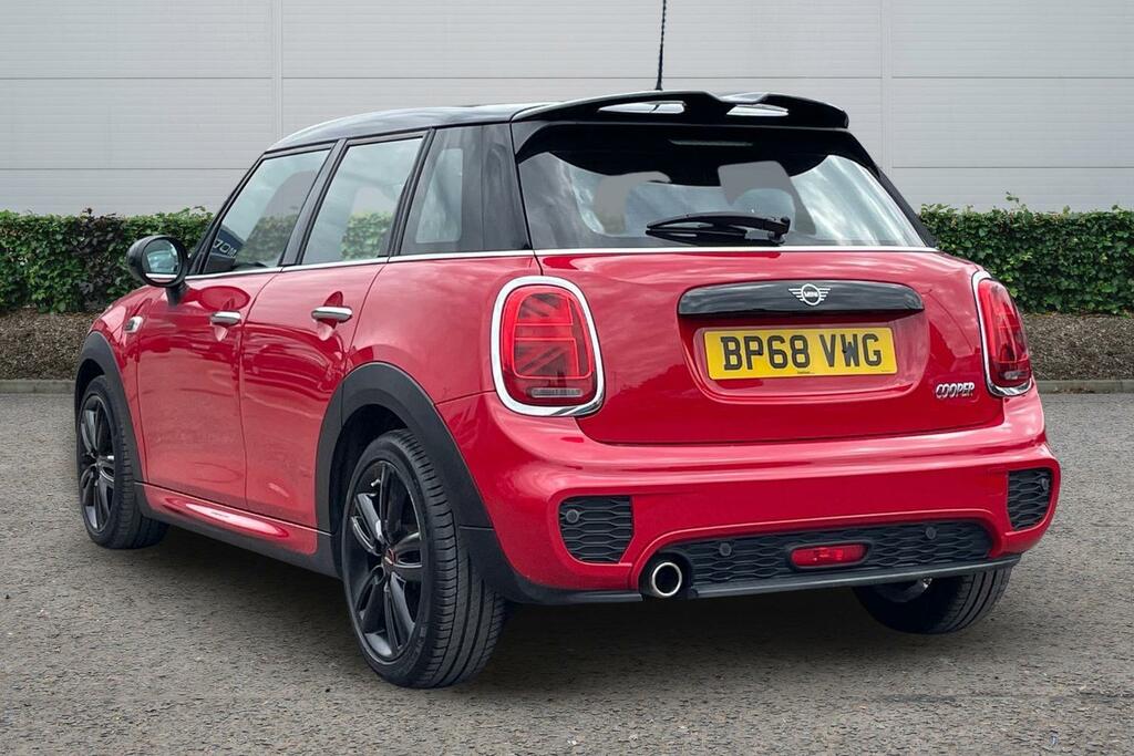 Mini Hatch 1.5 Cooper II Red #2