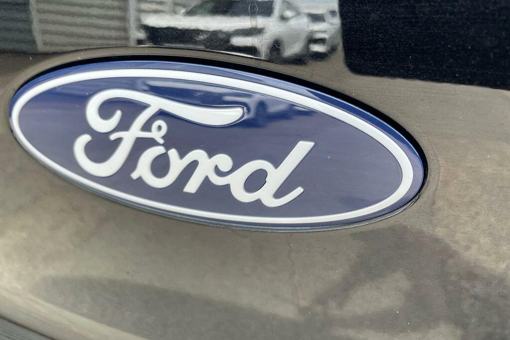 Ford Explorer 250Kw Premium 79Kwh Awd Driver Assist Red #30