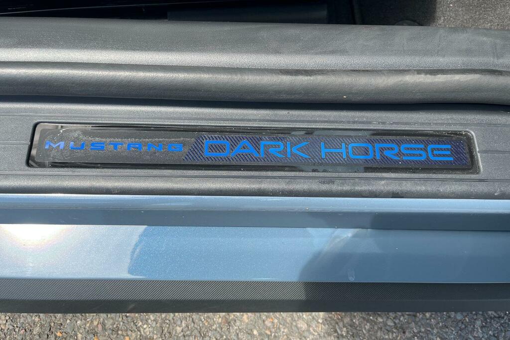 Ford Mustang 5.0 V8 Dark Horse Grey #27
