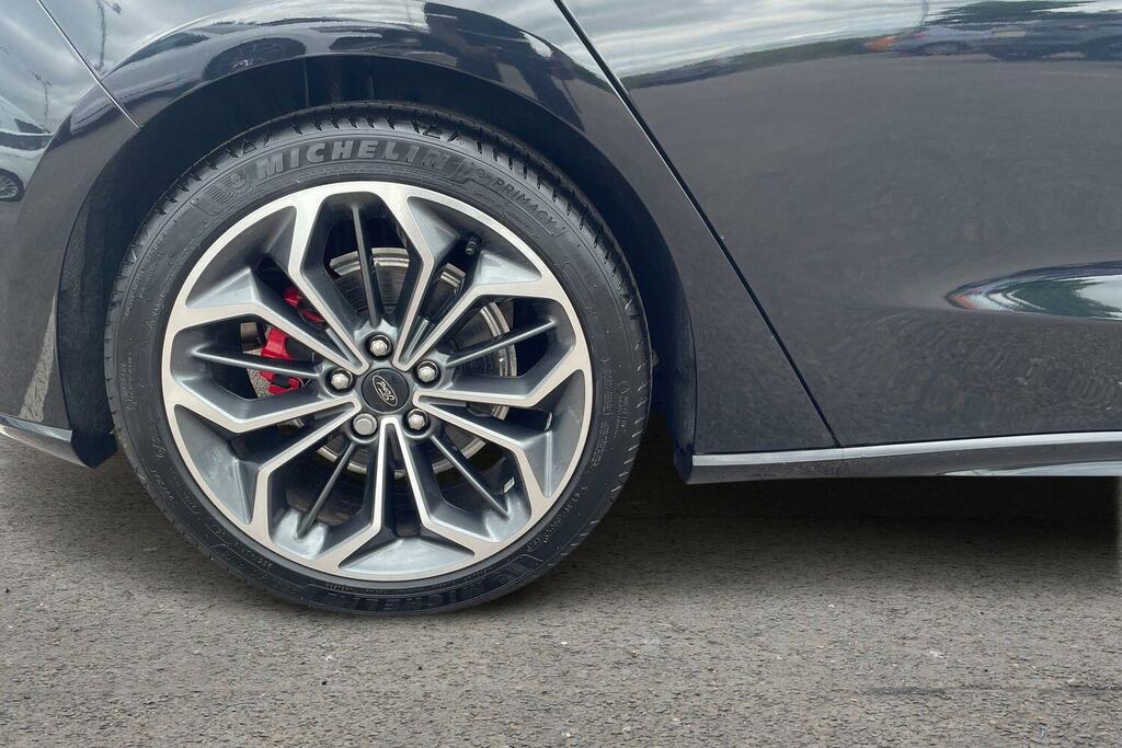 Ford Focus 1.0 Ecoboost Hybrid Mhev 155 St-line X Black #6