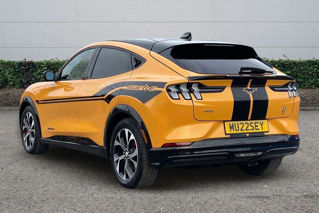 Ford Mustang Mach-E 258Kw Extended Range 88Kwh Awd Orange #2