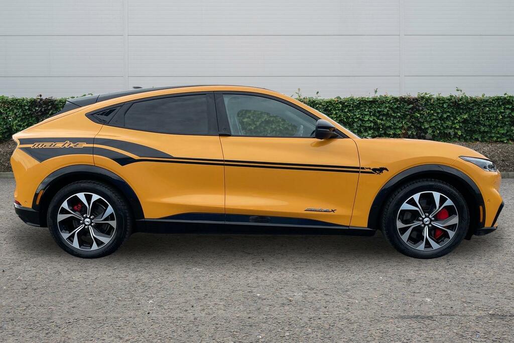 Ford Mustang Mach-E 258Kw Extended Range 88Kwh Awd Orange #3