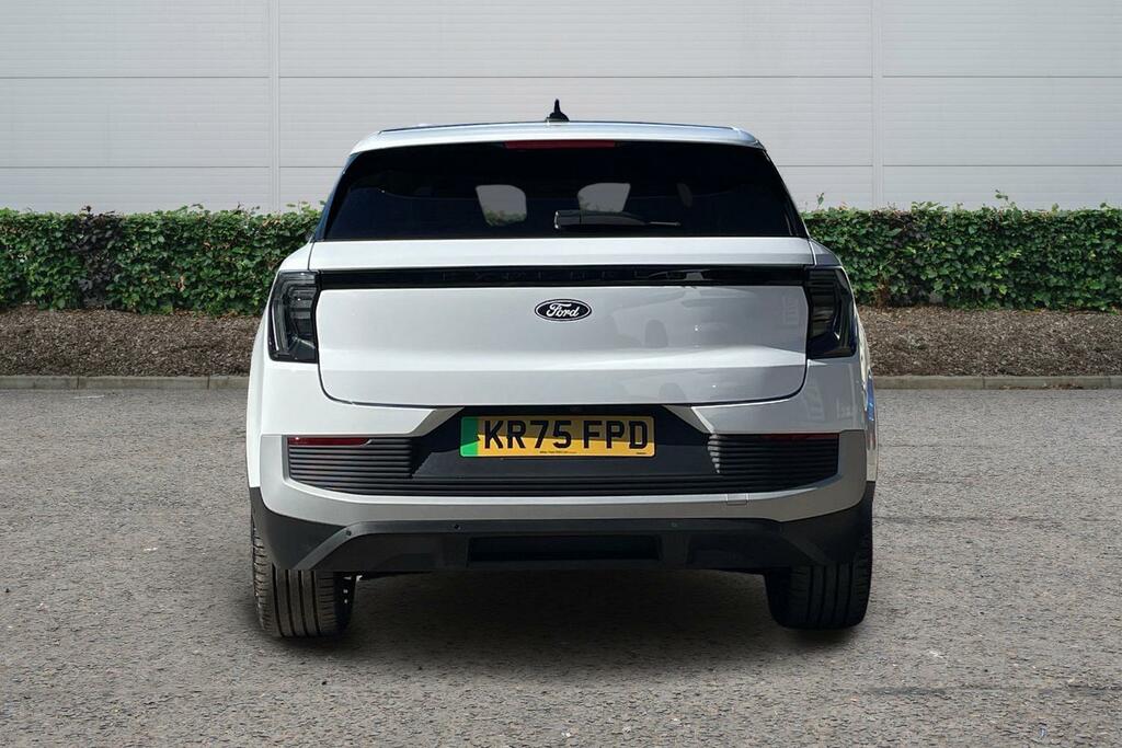 Ford Explorer 250Kw Premium 79Kwh Awd White #5