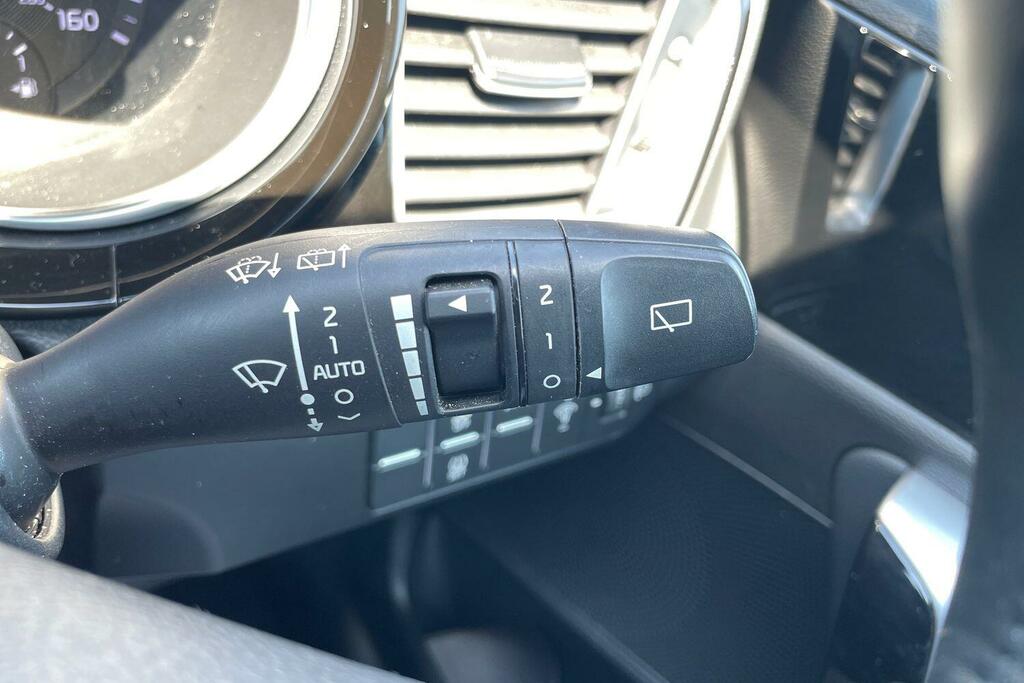 Kia Xceed 1.5 T-gdi 3 Euro 6 Ss Black #30