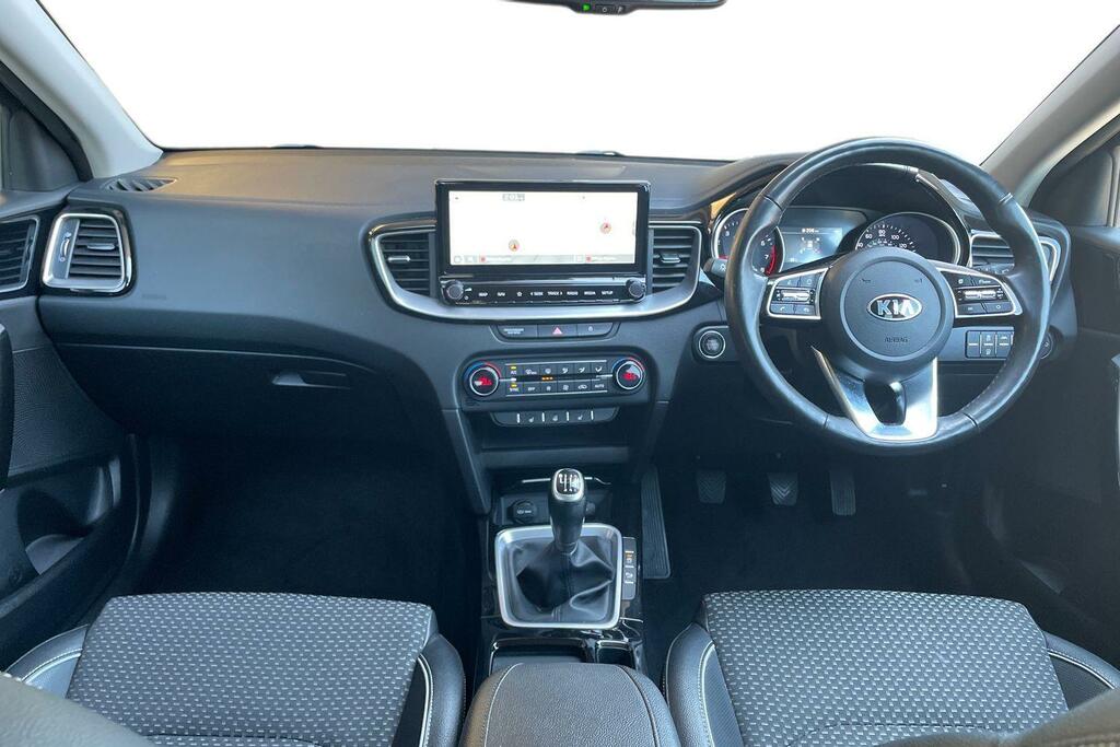 Kia Xceed 1.5 T-gdi 3 Euro 6 Ss Black #9