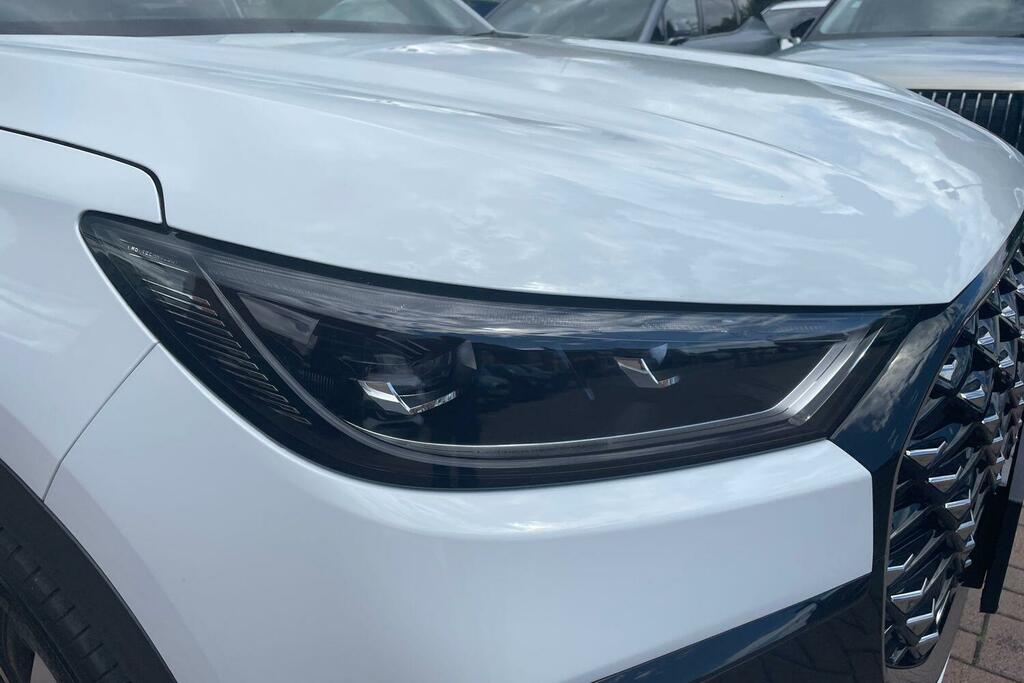 Chery Tiggo 8 Super Hybrid Summit White #22