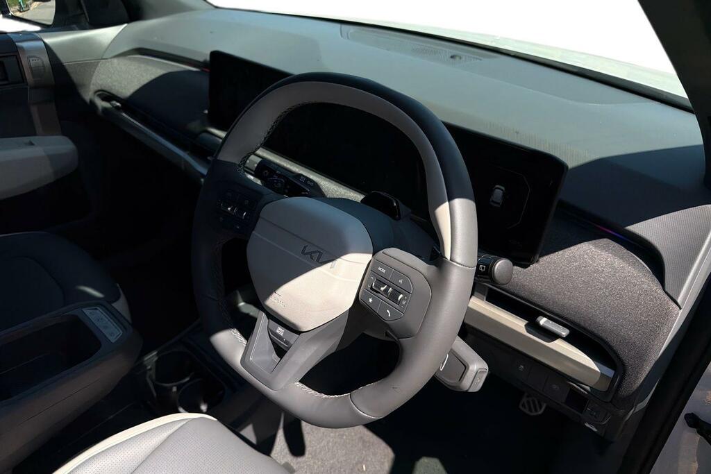 Kia EV3 Gt-line S Black #8
