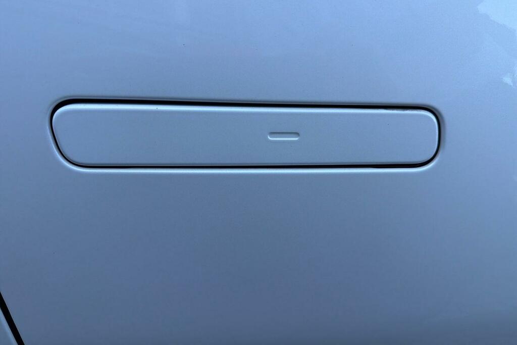 Kia EV3 Gt-line S Black #25