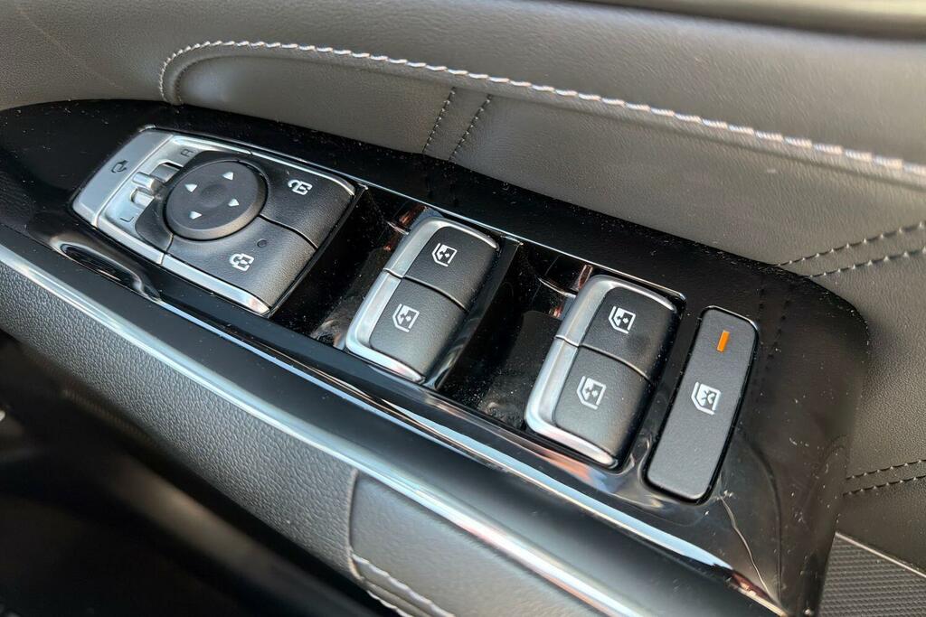 Kia Sorento Edition Black #16